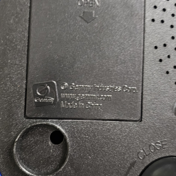 Gemmy Waterless Musical Christmas Snow Globe Let It Snow Happy Holidays 12” Tall - Picture 7 of 10